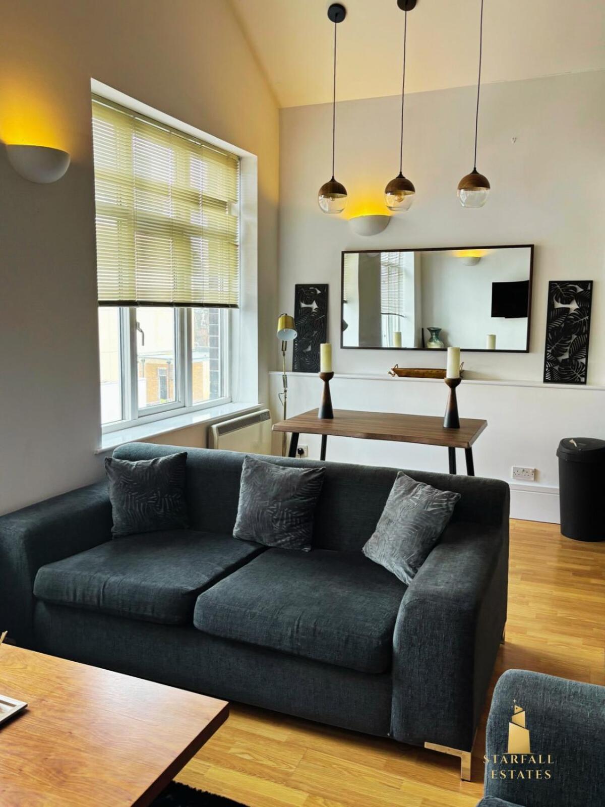 Airy Loft Apartment